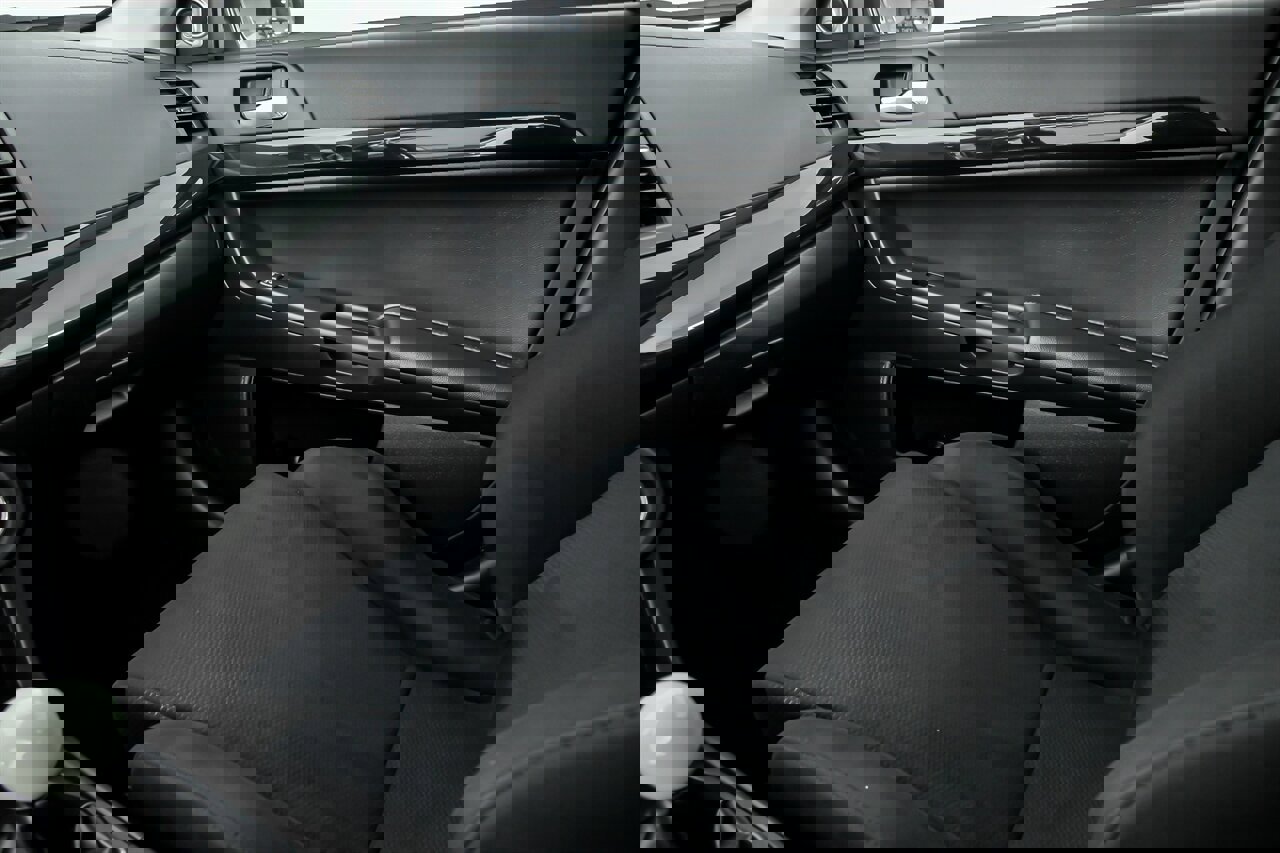 Used 2014 Mitsubishi Lancer Evolution GSR image 31