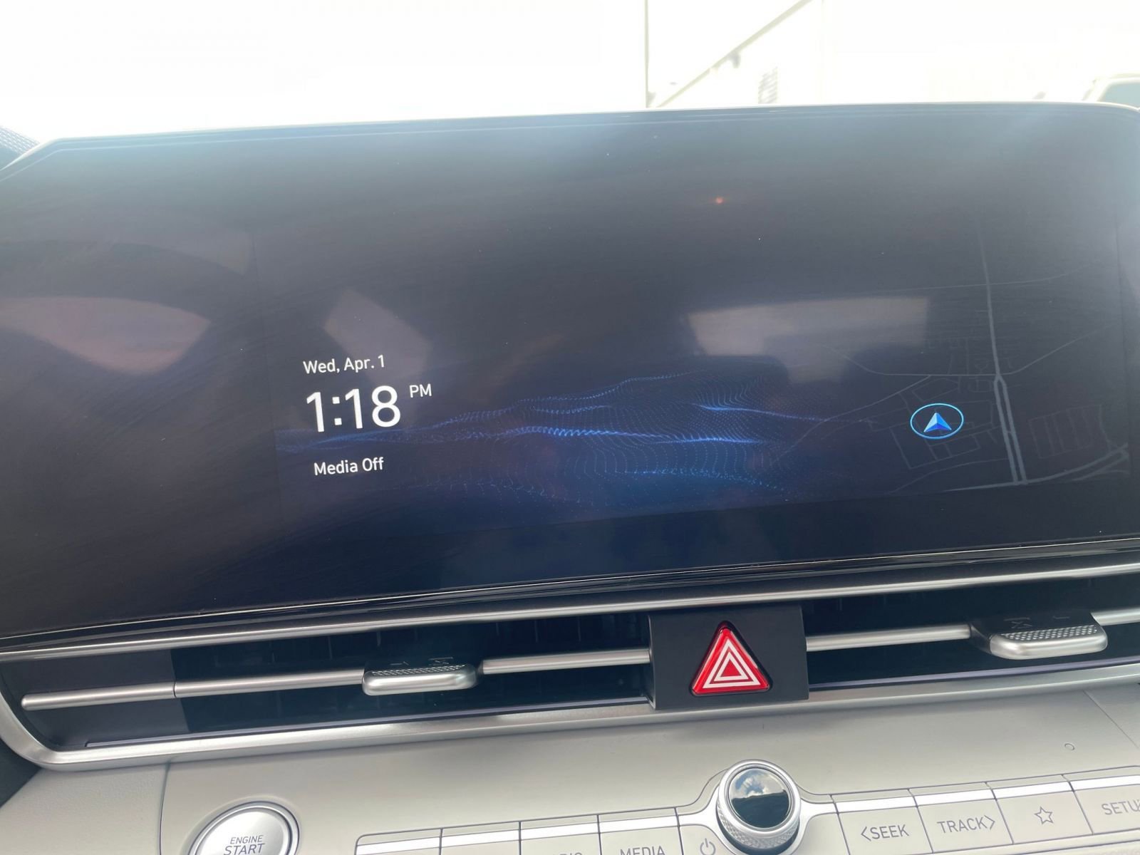 Used 2025 Hyundai Elantra Limited image 20