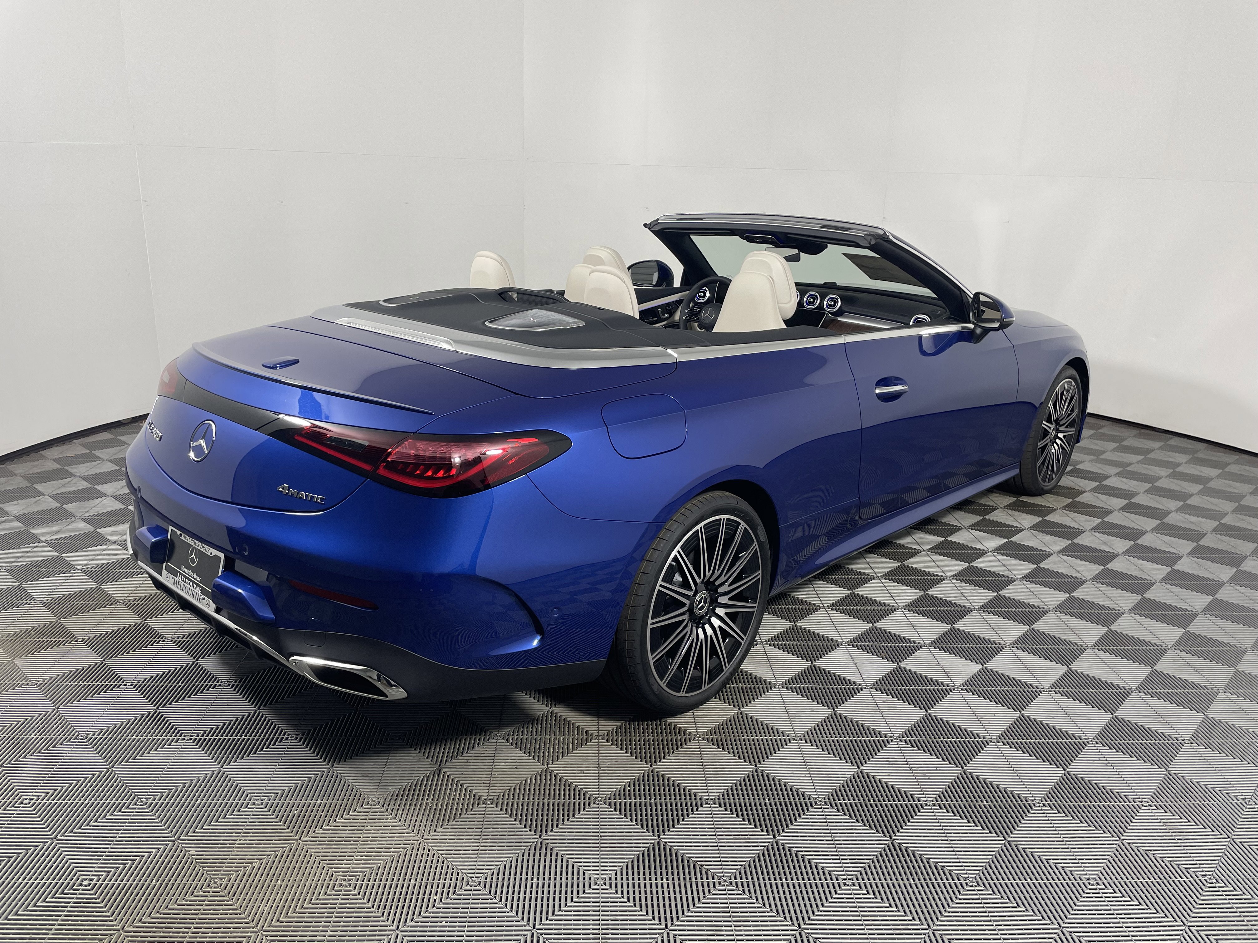 New 2026 Mercedes-Benz CLE 300 4MATIC Cabriolet image 5