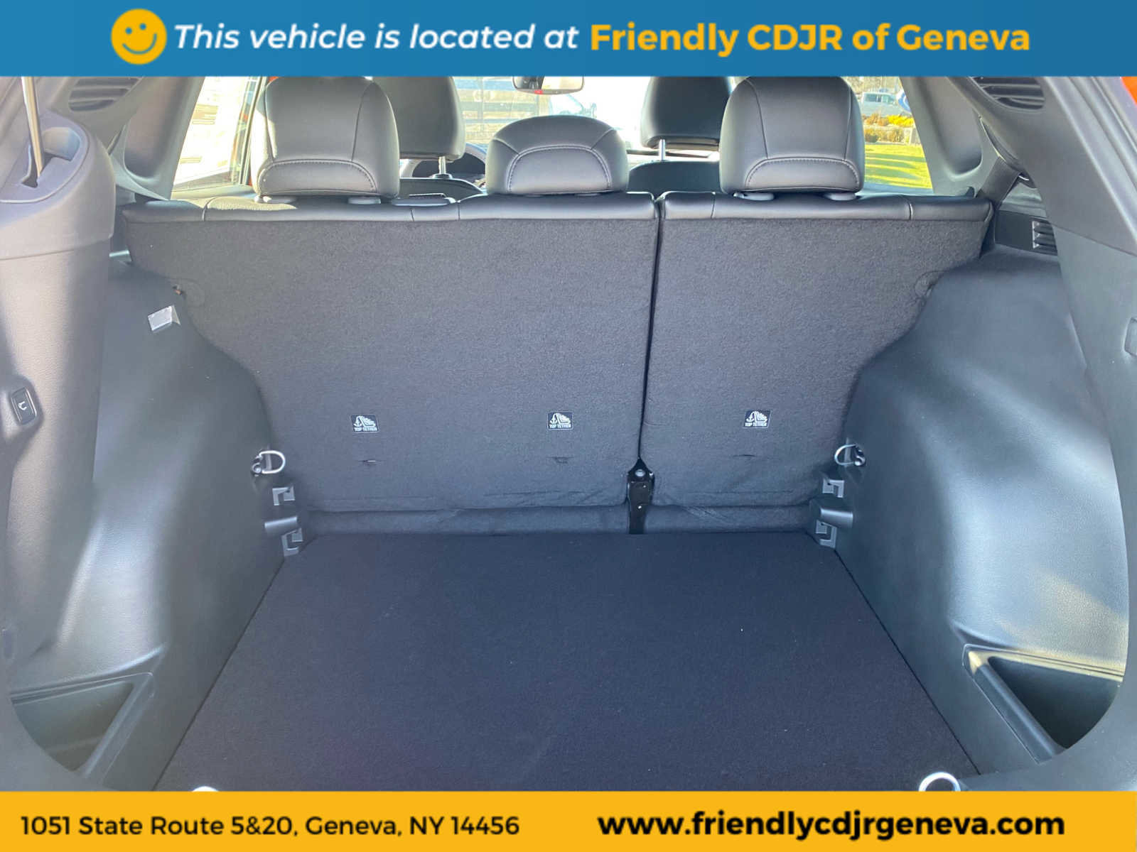 Used 2026 Jeep Compass Limited image 13