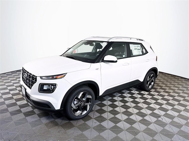 New 2025 Hyundai Venue SEL image 2