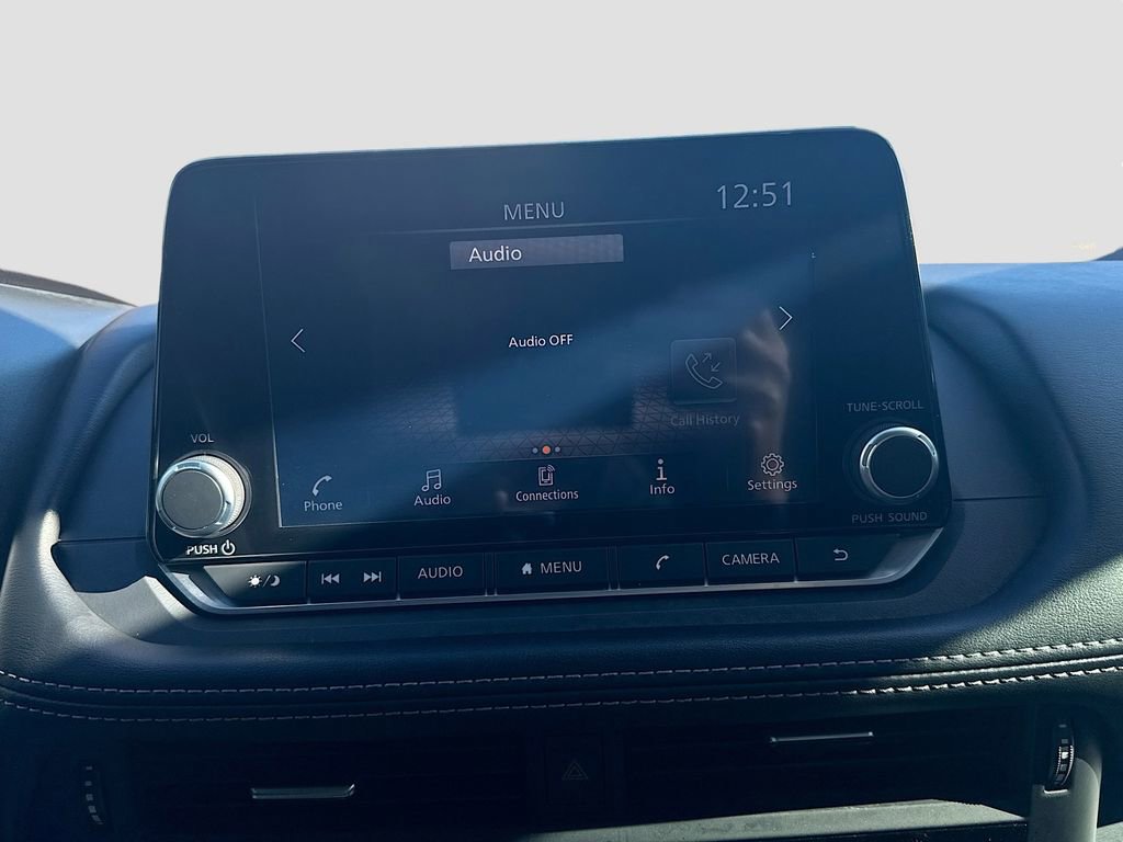 Used 2023 Nissan Rogue S image 15