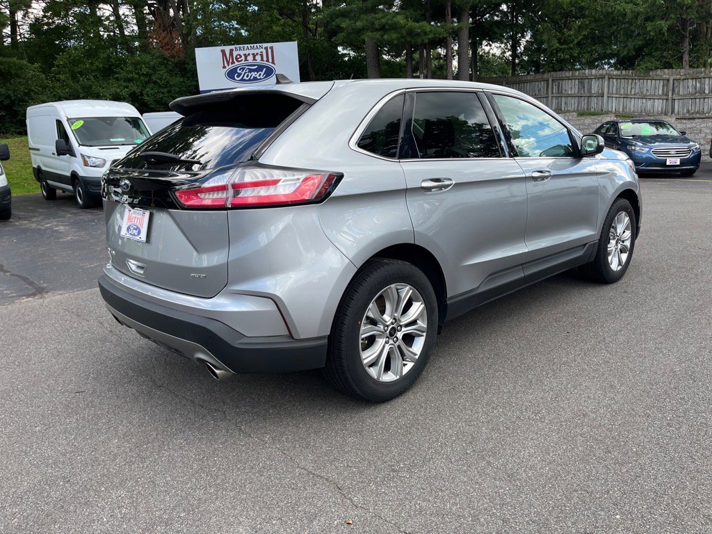 Used 2024 Ford Edge Titanium image 6