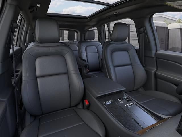 New 2026 Lincoln Aviator Reserve w/ Jet Appearance Package AWD/4WD image 10
