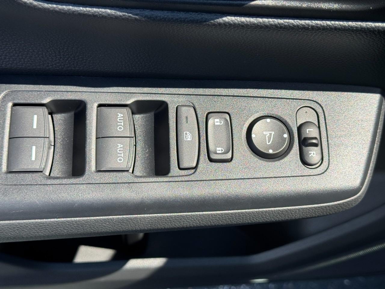 Certified 2024 Honda CR-V EX image 17