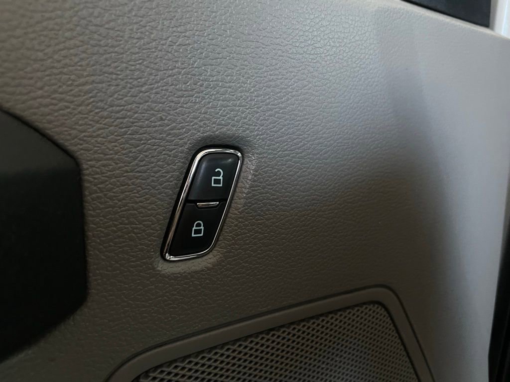 Used 2019 Ford F350 XL w/ STX Appearance Package AWD/4WD image 23