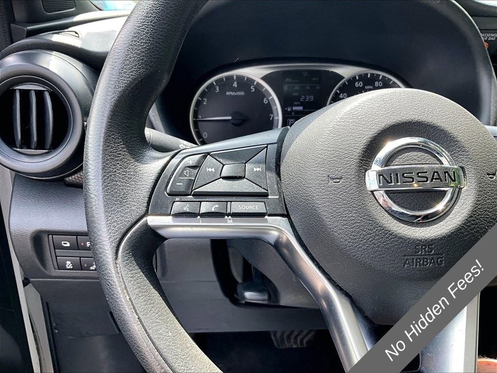 Used 2020 Nissan Kicks S FWD image 15