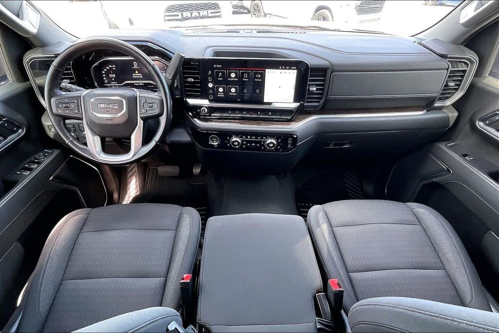 Used 2022 GMC Sierra 1500 Elevation w/ X31 Off-Road Package AWD/4WD image 7