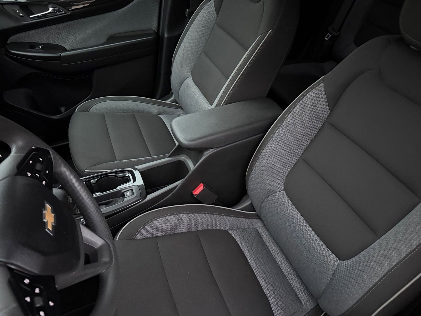 Used 2025 Chevrolet TrailBlazer LT image 36