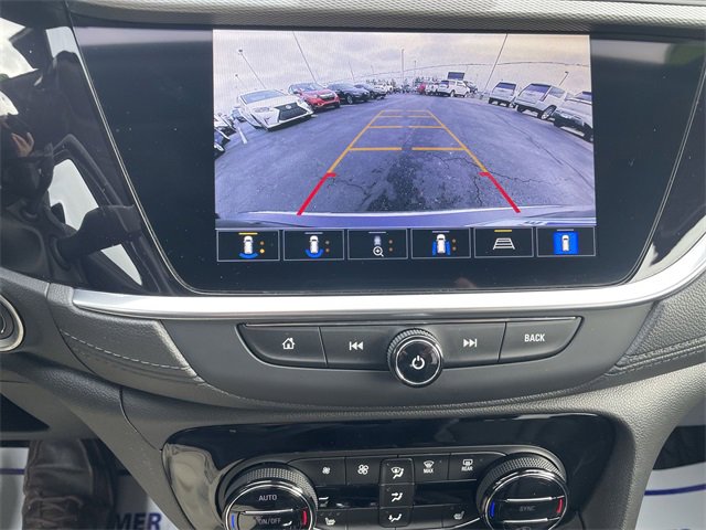 Used 2021 Buick Encore GX Essence w/ Advanced Technology Package image 24