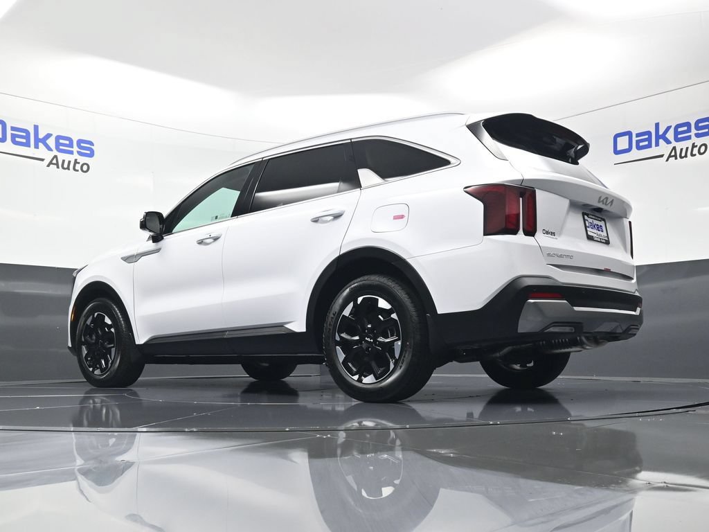 New 2025 Kia Sorento S w/ Panoramic Sunroof Package FWD image 39