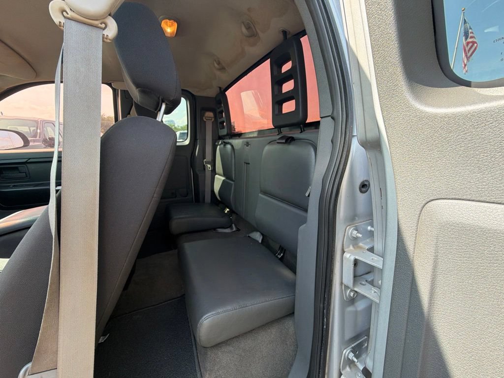 Used 2007 Mitsubishi Raider LS RWD image 9