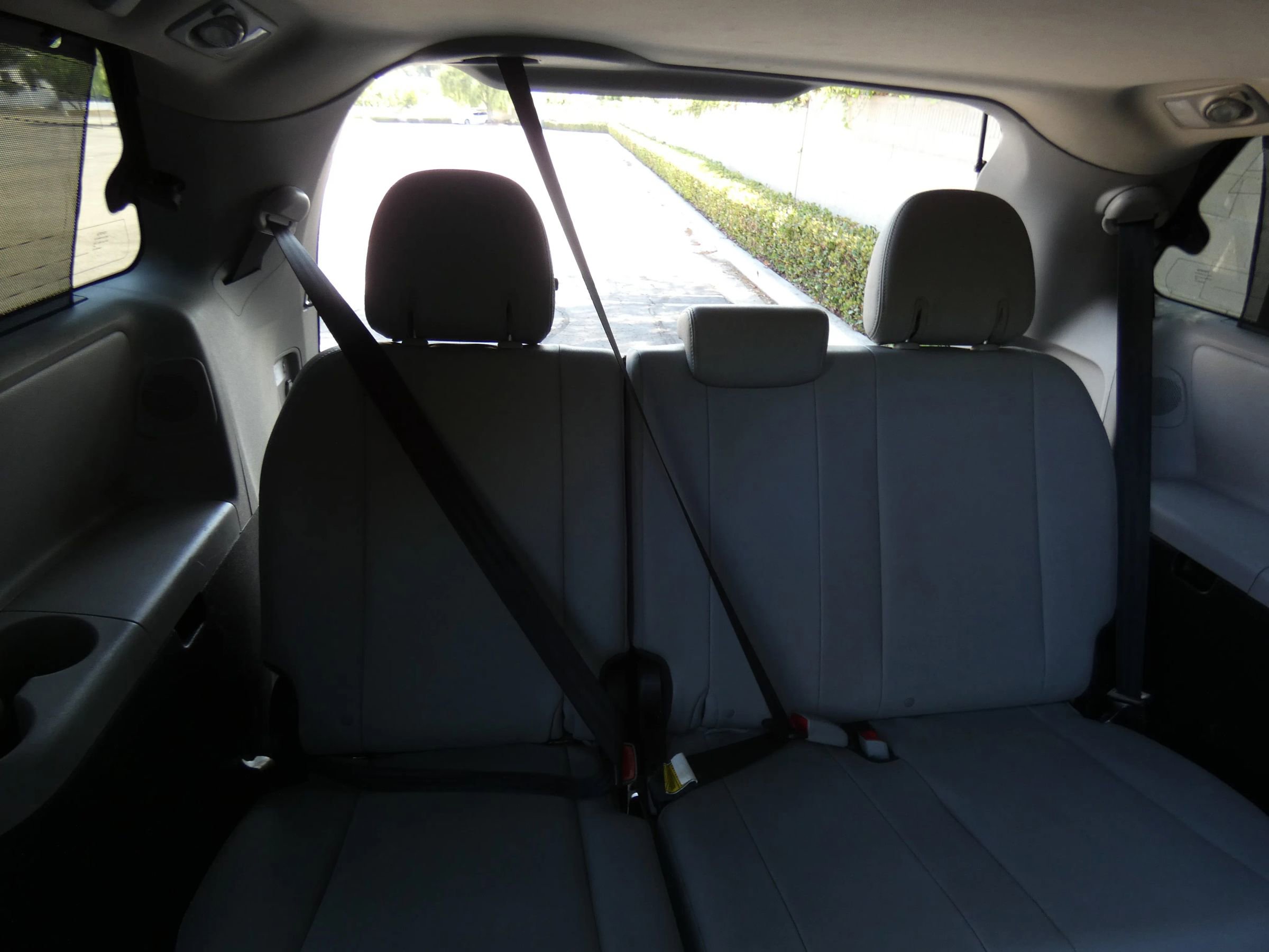 Used 2018 Toyota Sienna Limited image 39