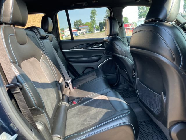 Used 2024 Jeep Grand Cherokee Trailhawk AWD/4WD image 65