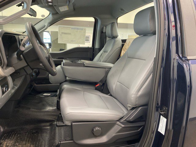 New 2024 Ford F550 4x4 Regular Cab Super Duty image 18
