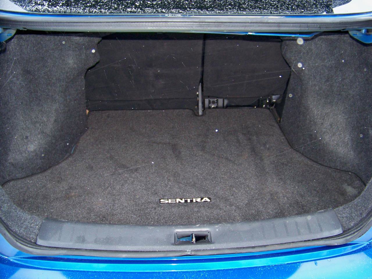 Used 2013 Nissan Sentra SR image 11