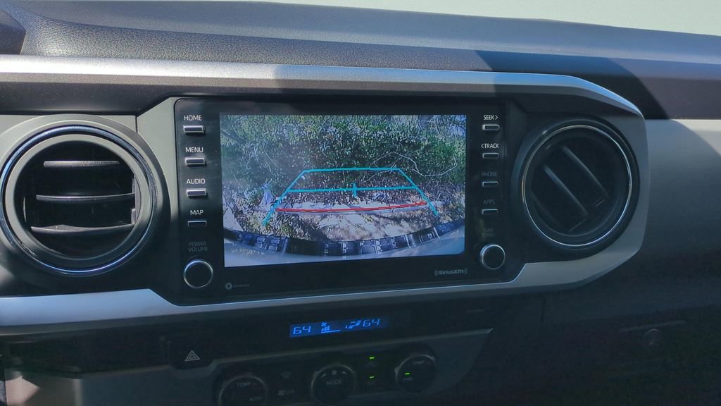 Used 2022 Toyota Tacoma SR5 w/ Technology Package image 18