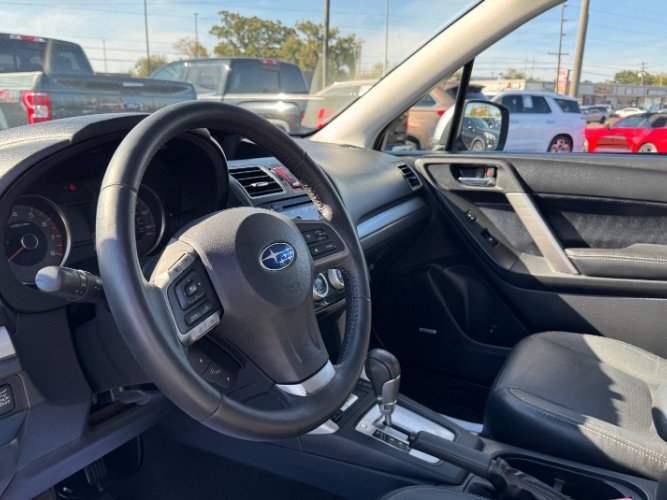 Used 2016 Subaru Forester 2.5i Limited AWD/4WD image 11