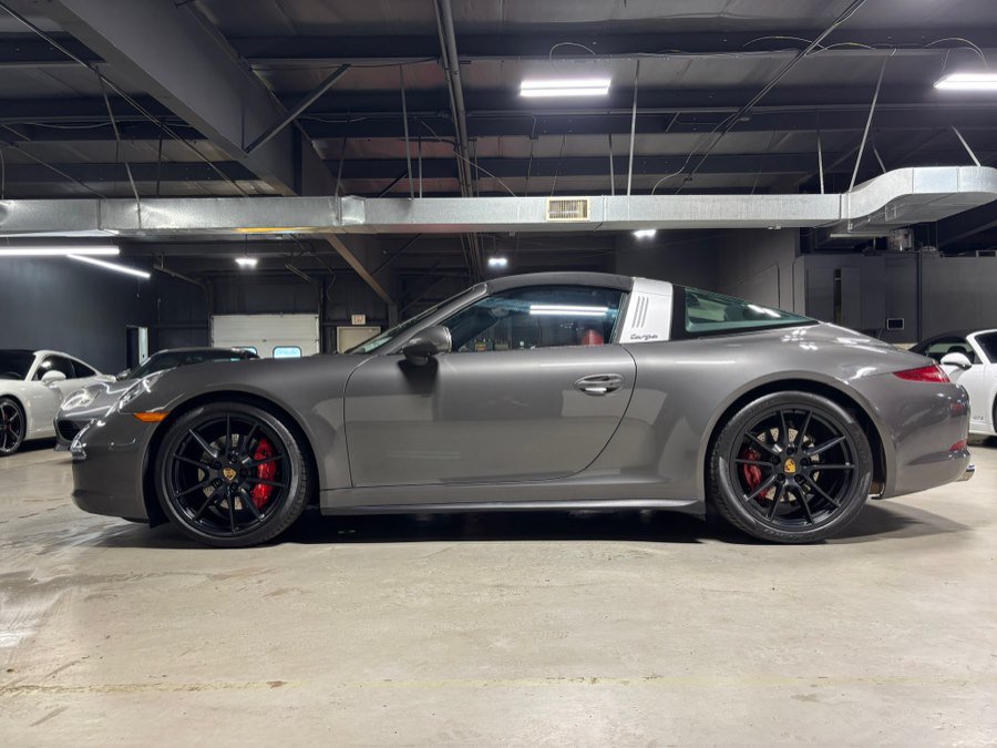 Used 2015 Porsche 911 Targa 4S AWD/4WD image 9