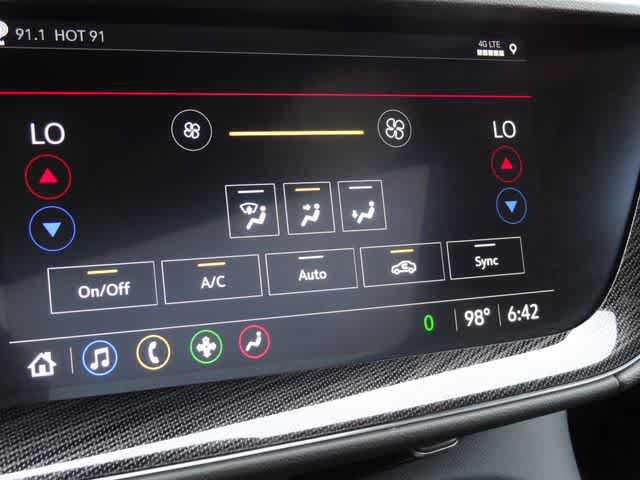 Used 2023 Buick Envision Essence w/ Sport Touring Package FWD image 30