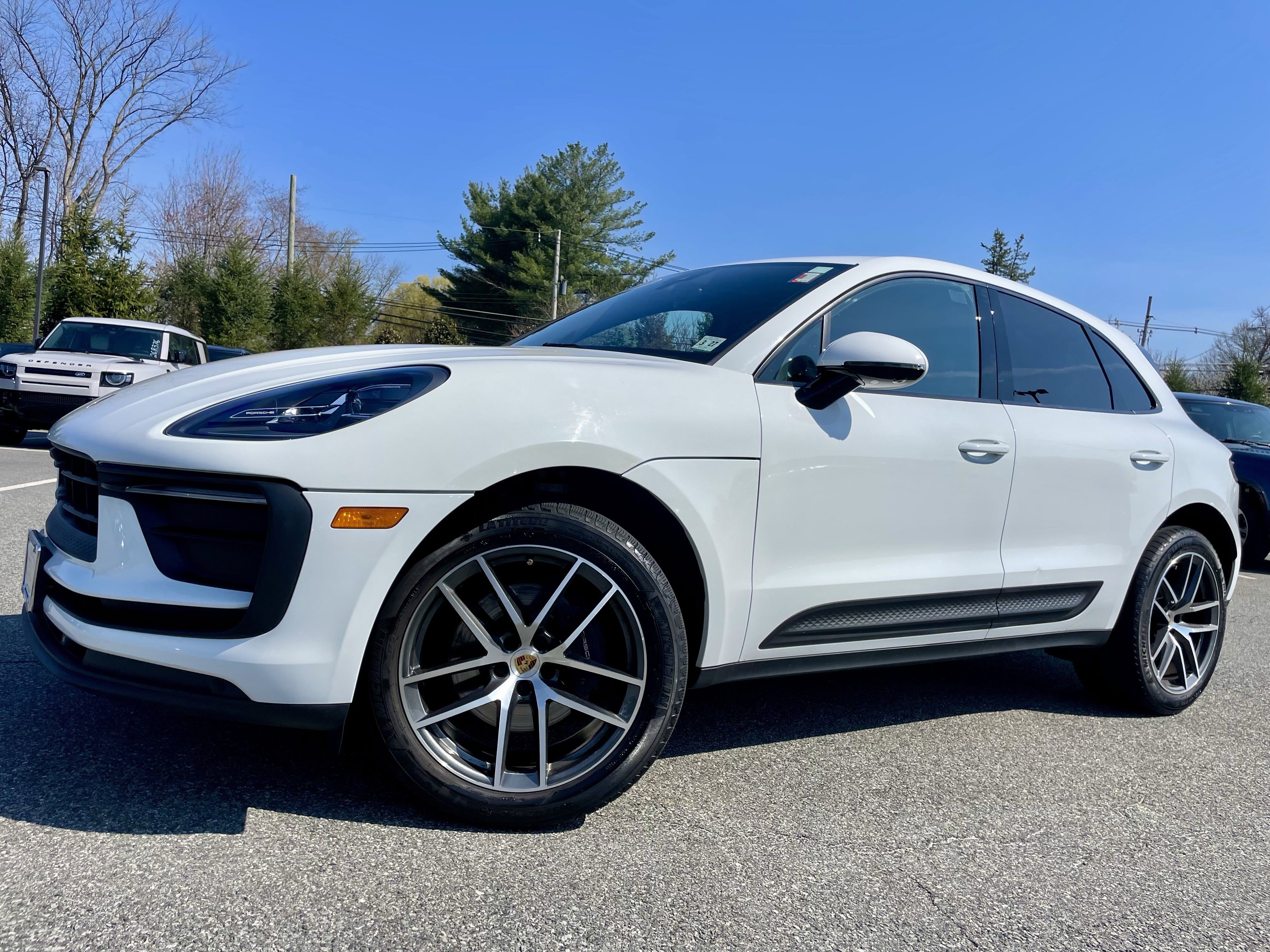 Used 2022 Porsche Macan image 1
