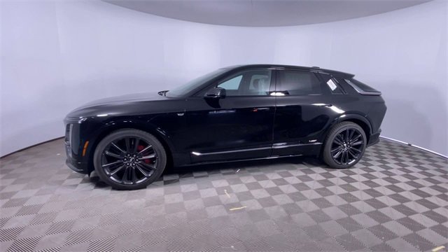 New 2026 Cadillac Lyriq V w/ LPO, Floor Liner Package image 32