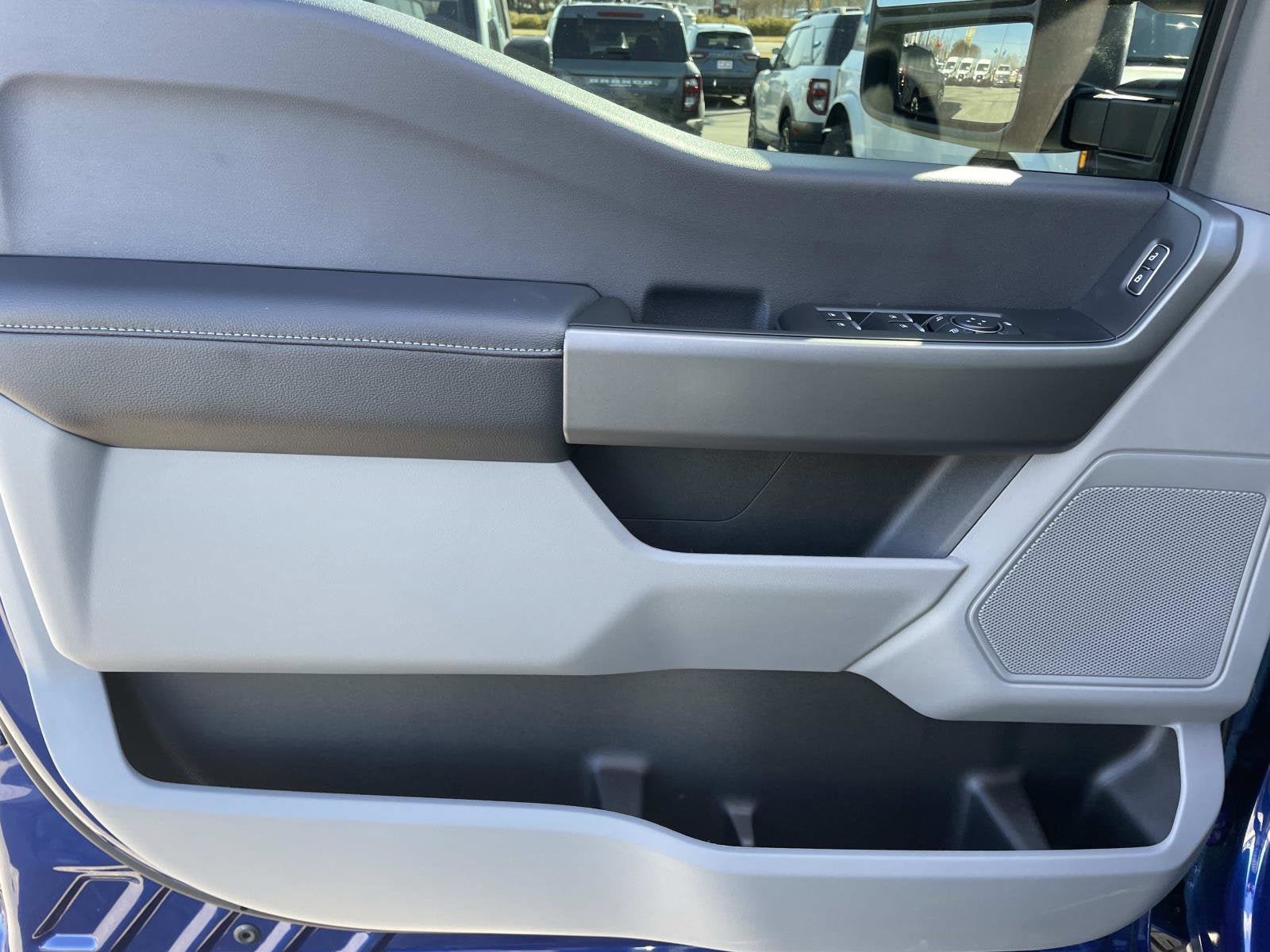 New 2026 Ford F250 XL w/ STX Appearance Package AWD/4WD image 9