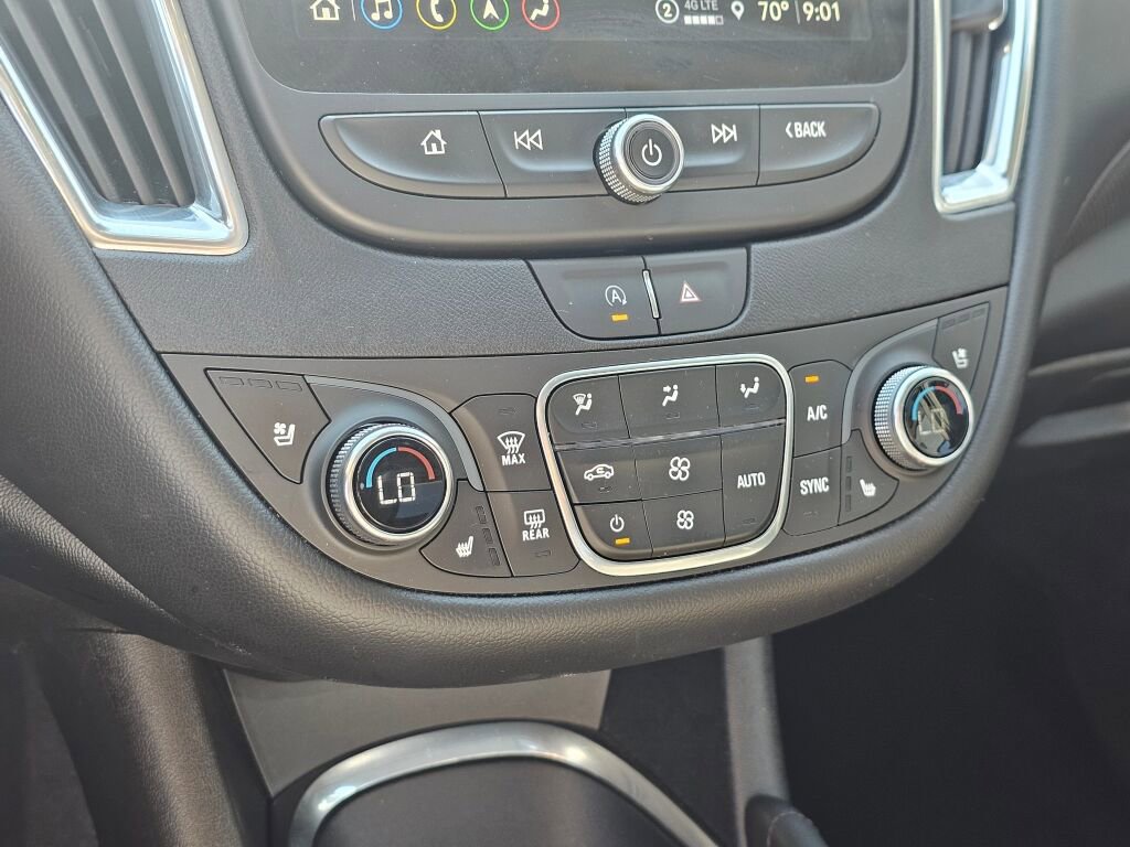 Used 2024 Chevrolet Malibu LT FWD image 23