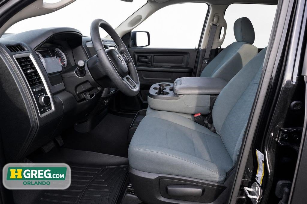 Used 2020 RAM 1500 Tradesman w/ Chrome Plus Package RWD image 10
