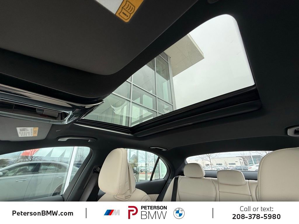 Used 2025 Mercedes-Benz C 300 4MATIC Sedan image 41