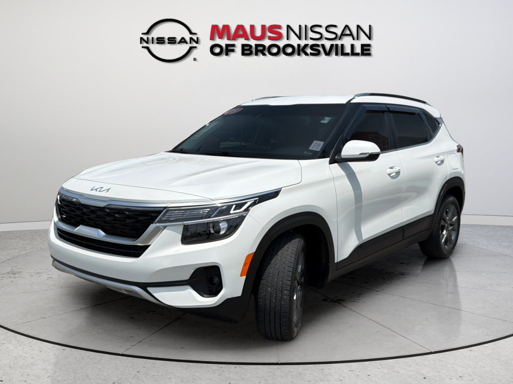 Used 2023 Kia Seltos S FWD image 4