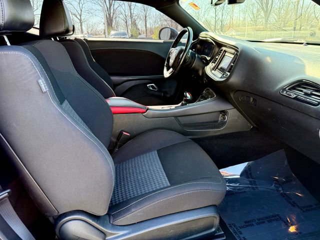 Used 2019 Dodge Challenger GT w/ Blacktop Package image 8