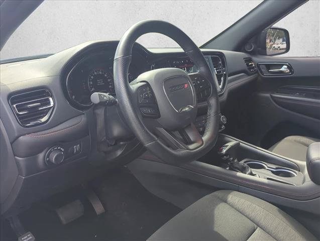 Used 2025 Dodge Durango GT w/ Blacktop Package RWD image 9