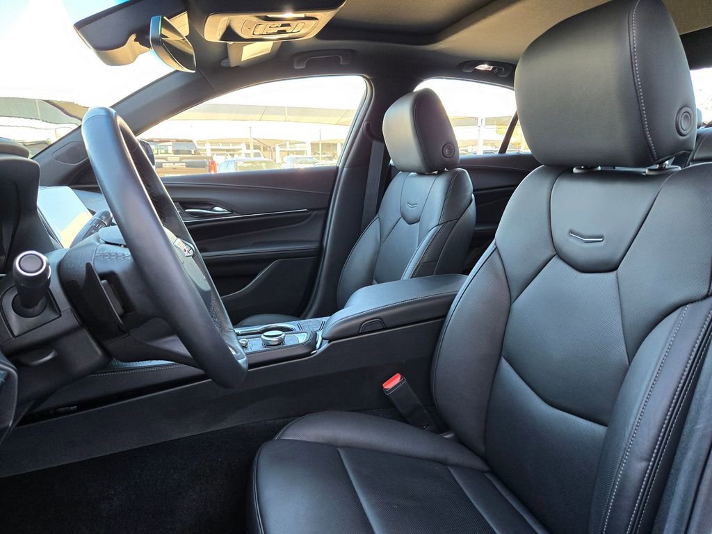 Certified 2024 Cadillac CT4 Premium Luxury w/ LPO, ONYX Package image 27