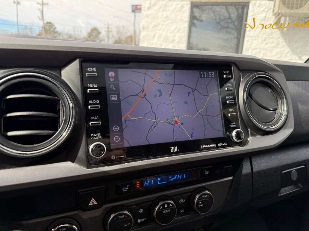 Used 2022 Toyota Tacoma TRD Off-Road image 10