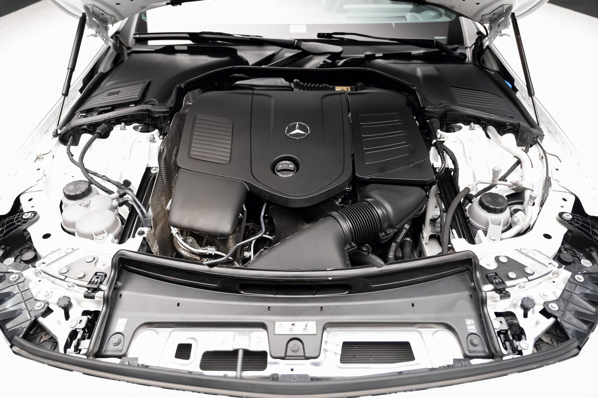 Used 2024 Mercedes-Benz CLE 300 4MATIC Coupe image 67