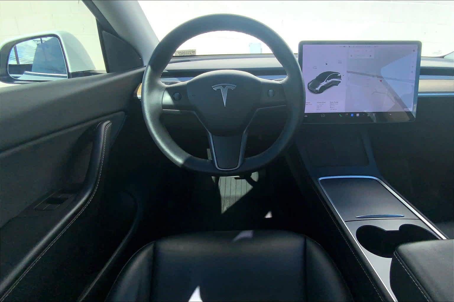 Used 2021 Tesla Model Y Long Range AWD/4WD image 14