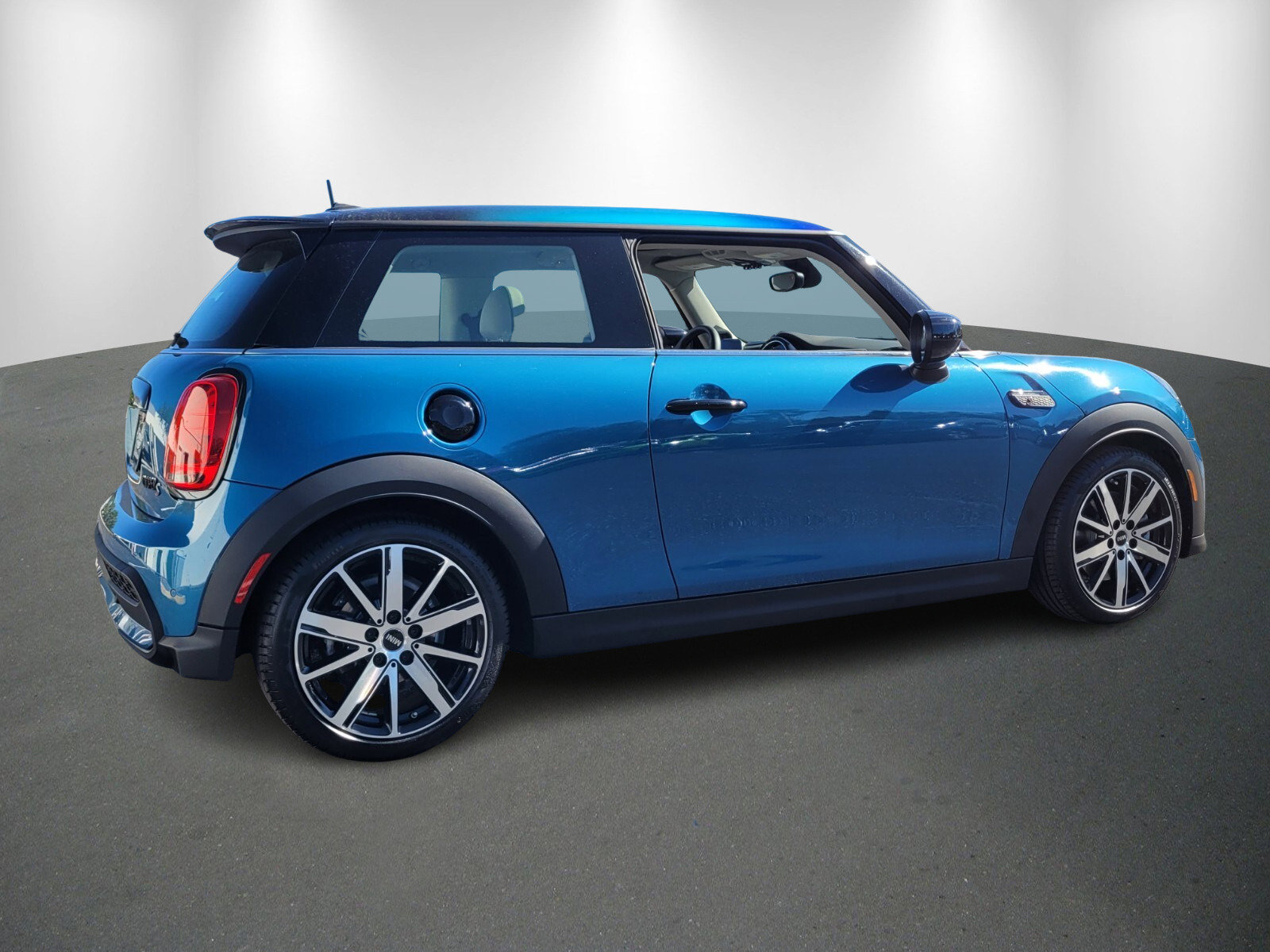 Used 2022 MINI Cooper S image 7