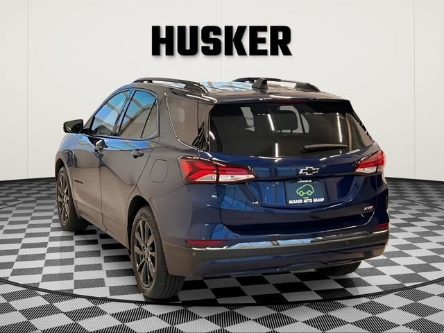 Used 2022 Chevrolet Equinox RS w/ Infotainment Package AWD/4WD image 5