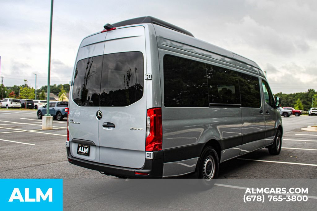 Used 2025 Mercedes-Benz Sprinter 2500 image 5
