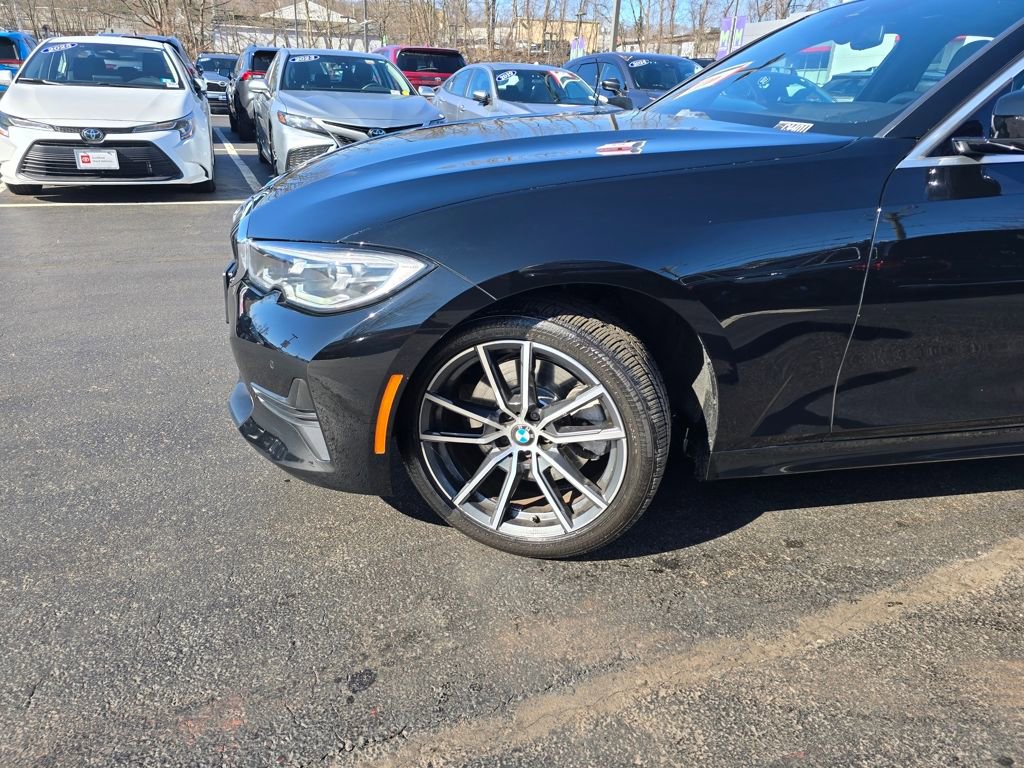 Used 2021 BMW 330i xDrive Sedan w/ Premium Package image 2