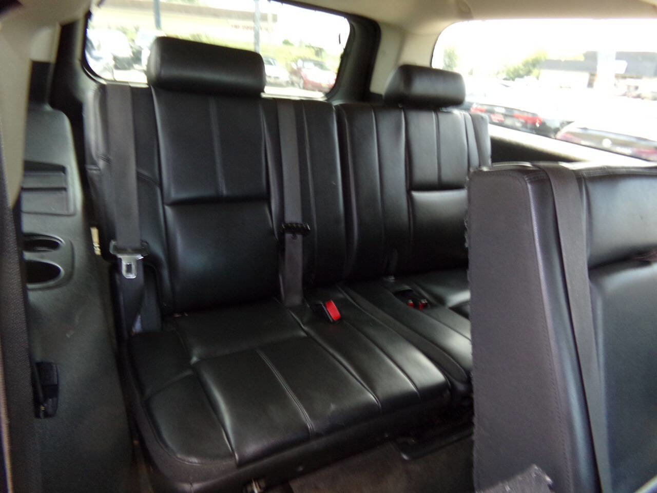 Used 2014 GMC Yukon XL SLT image 27