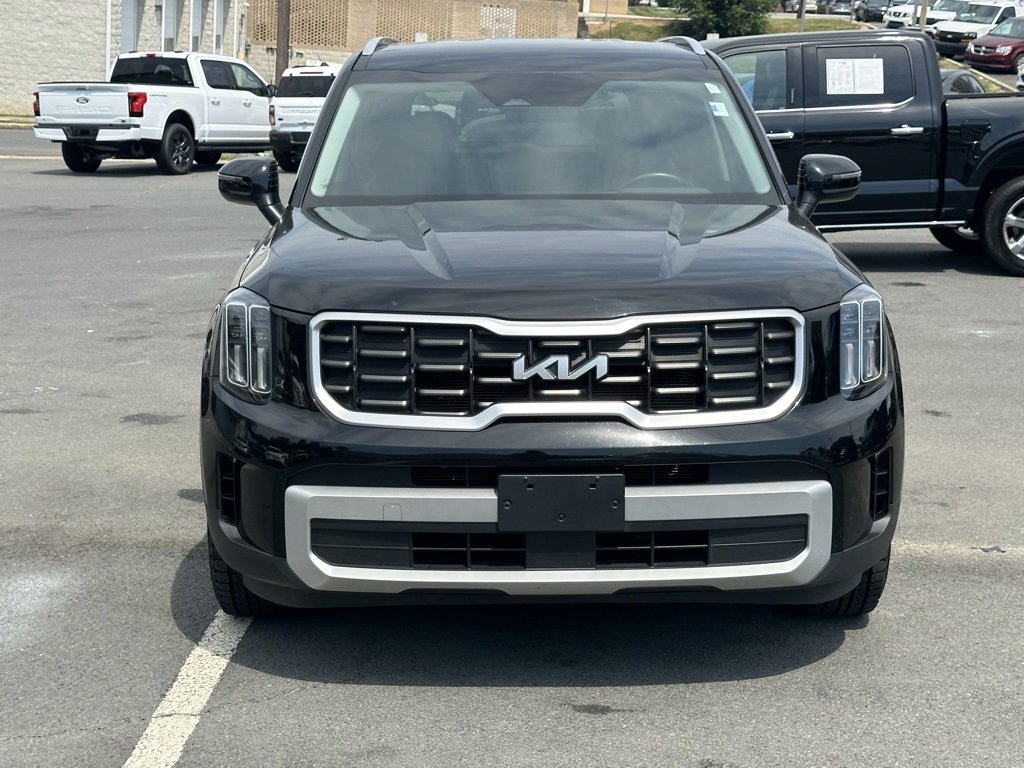Used 2024 Kia Telluride S image 11