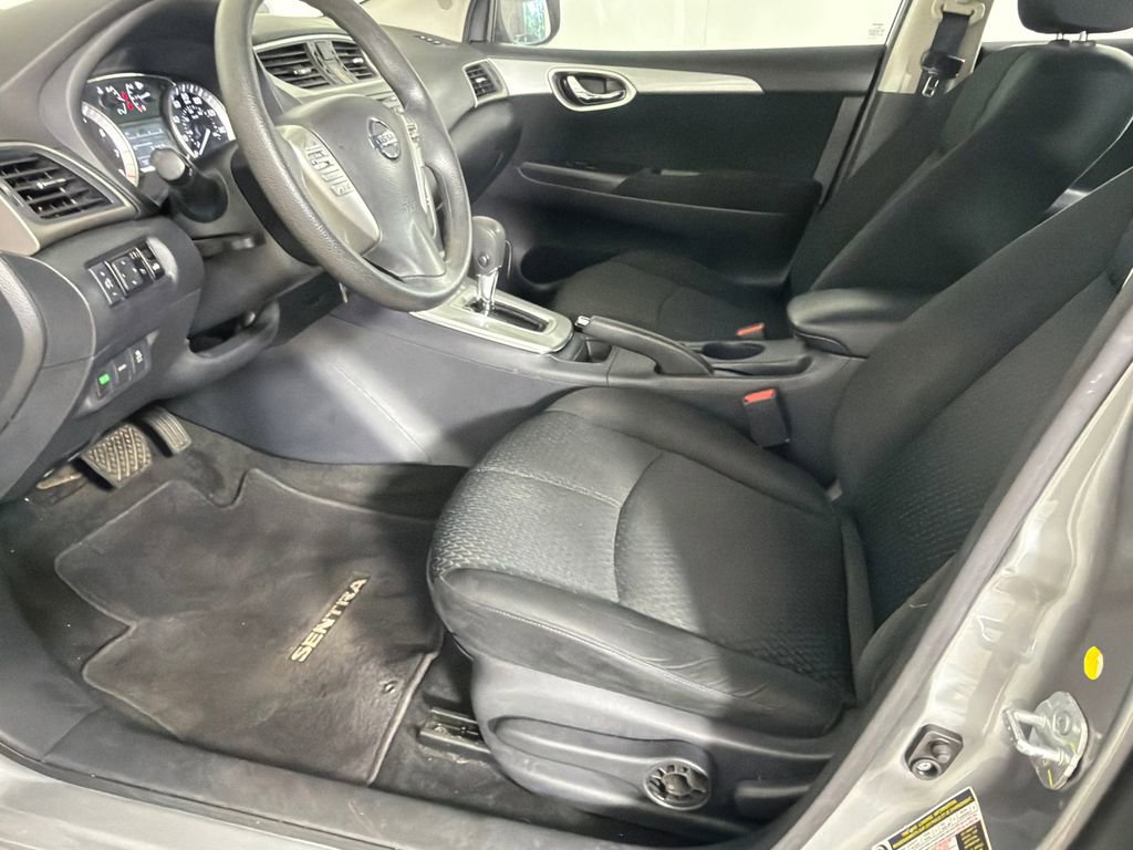 Used 2014 Nissan Sentra SR FWD image 9