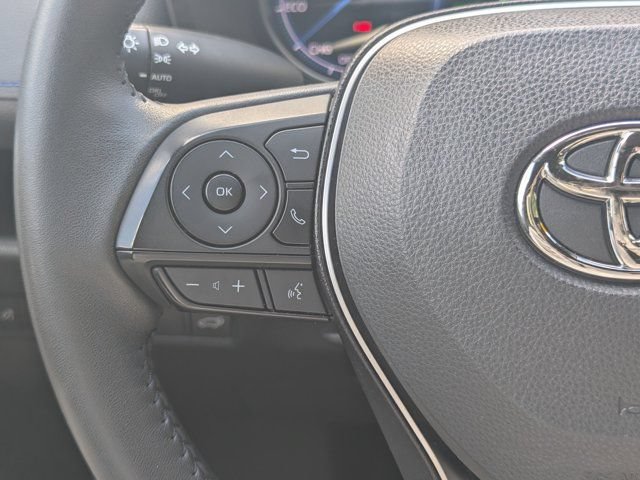 Used 2022 Toyota RAV4 XSE AWD/4WD image 21