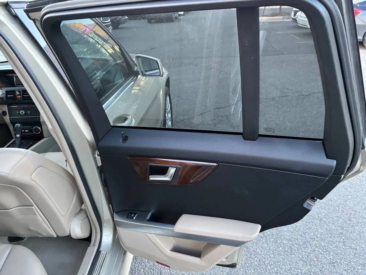 Used 2012 Mercedes-Benz GLK 350 4MATIC image 14