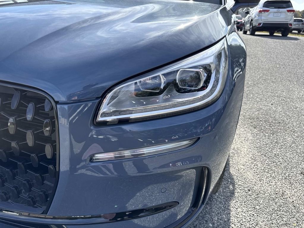 New 2026 Lincoln Corsair Reserve image 10