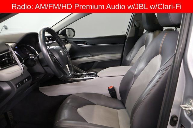 Used 2020 Toyota Camry XLE w/ Navigation Package image 11