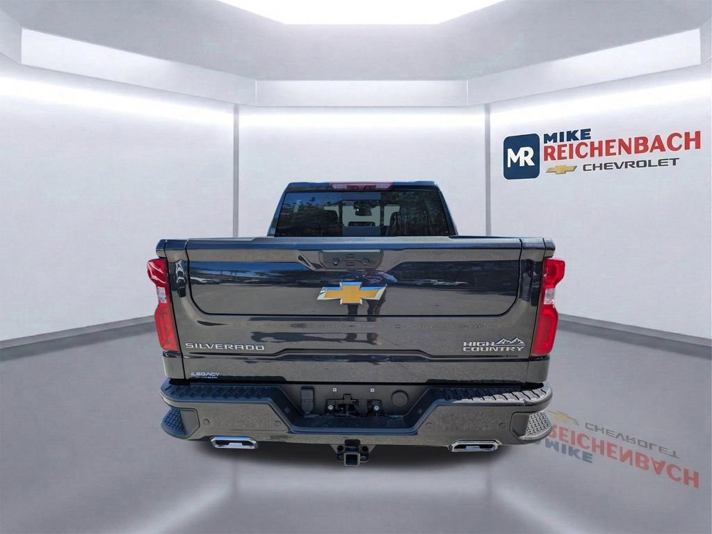 Used 2024 Chevrolet Silverado 1500 High Country w/ High Country Premium Package image 5