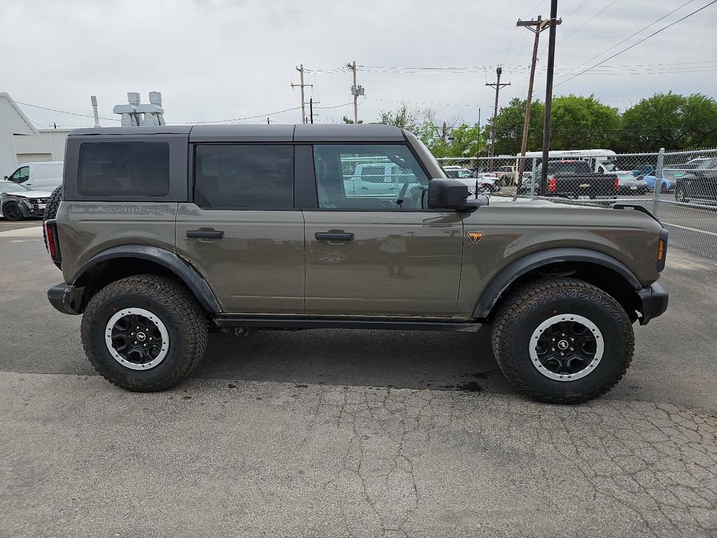 New 2026 Ford Bronco Badlands w/ Sasquatch Package AWD/4WD image 14